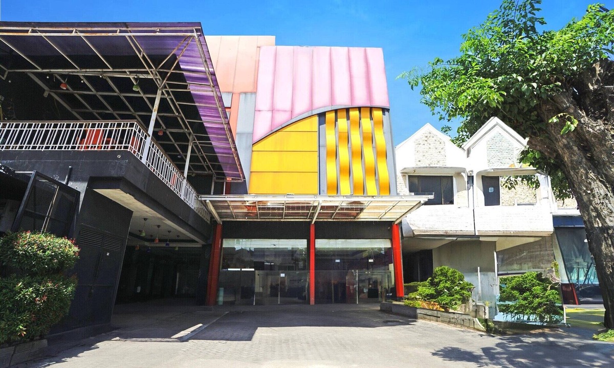 Malang House | Cozy Twin Escape with Free WiFi and Parking