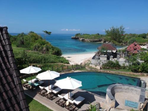 Mushroom Bay Resort | D'byas Dream Beach Club and Villa