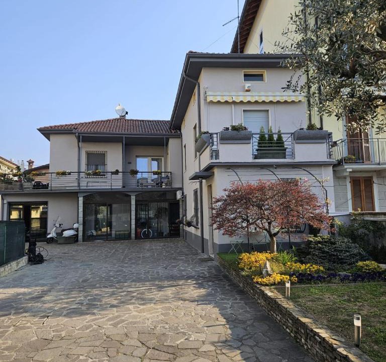 Mozzo Apartment | da Romy Holiday House