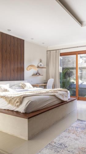 Sanur Kauh Villa | Designer Studio Emy Sanur