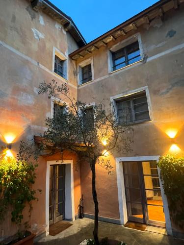 Valdicastello Carducci Bed & Breakfast | Dimora Carducci