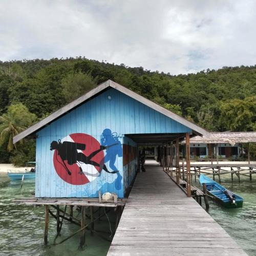 Mansuar Island House | Diving Mansuar and home