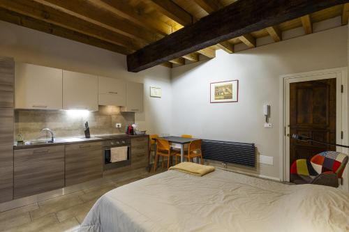 Ivrea Apartment | Domus LEYDI