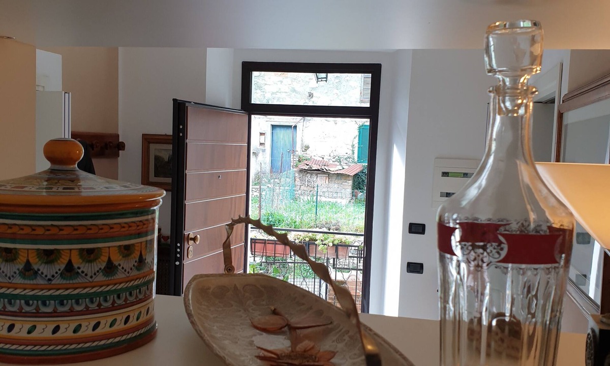 Fornole House | DUETERRE ROOM & HOST