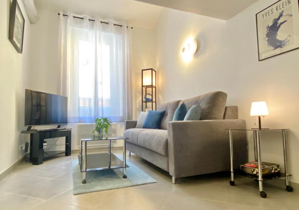Old Town Apartment | Duplex Cosy au Cœur du Vieux-Nice