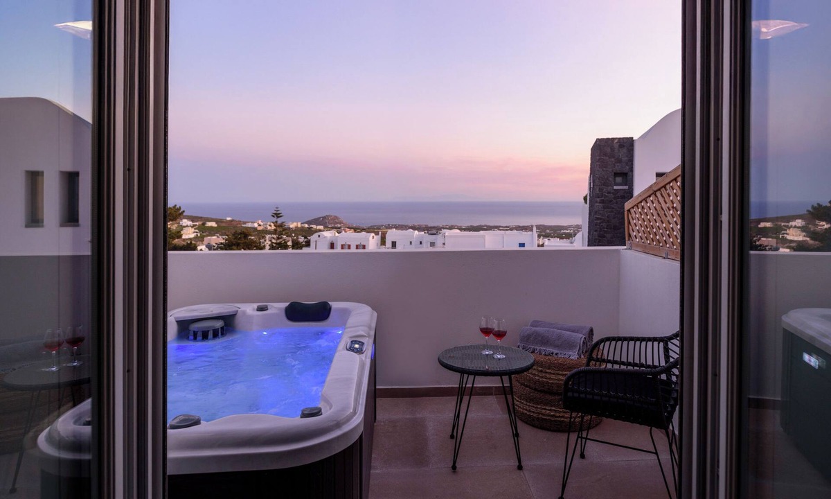 Pyrgos Hotel | Elia Pyrgos Suites