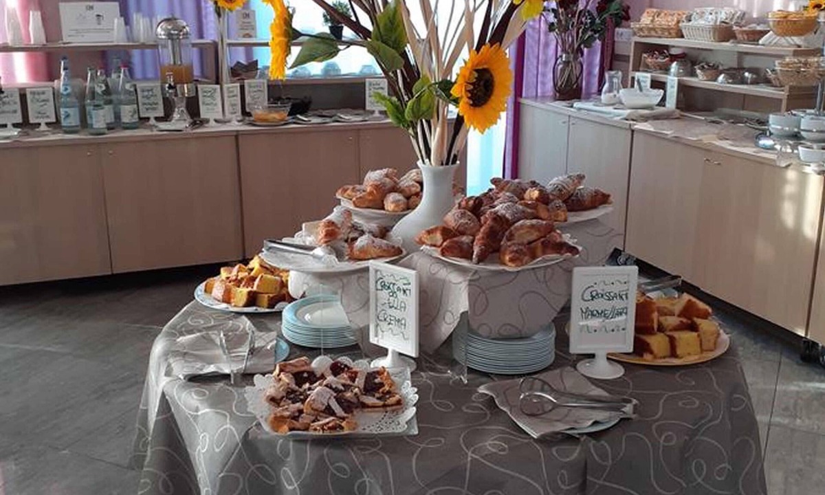 Cascina Hotel | Euro Hotel