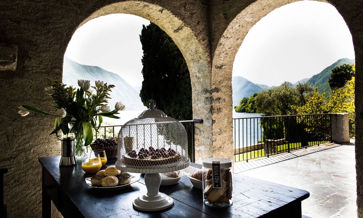 Ossuccio Villa | Exclusive villa waterfront