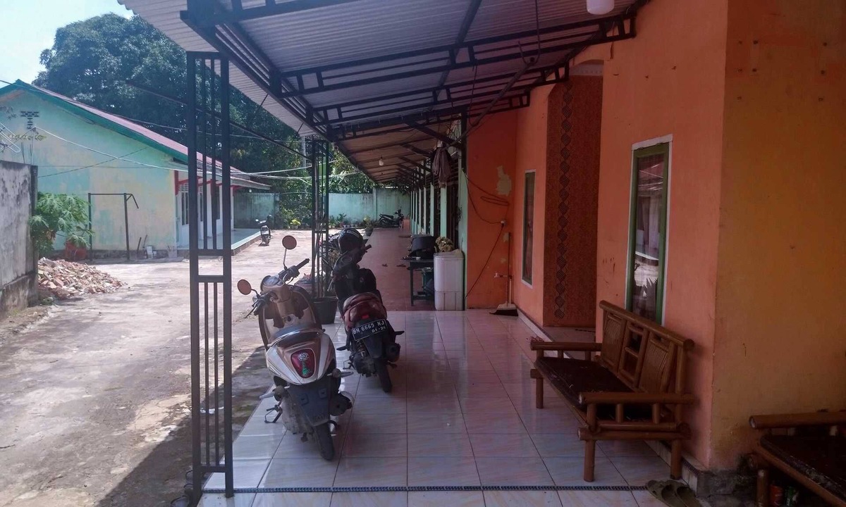 Jambi Hotel | EXPRESS O 92251 Jaya Kusuma Homestay Near PONPES Darul Muhtadin