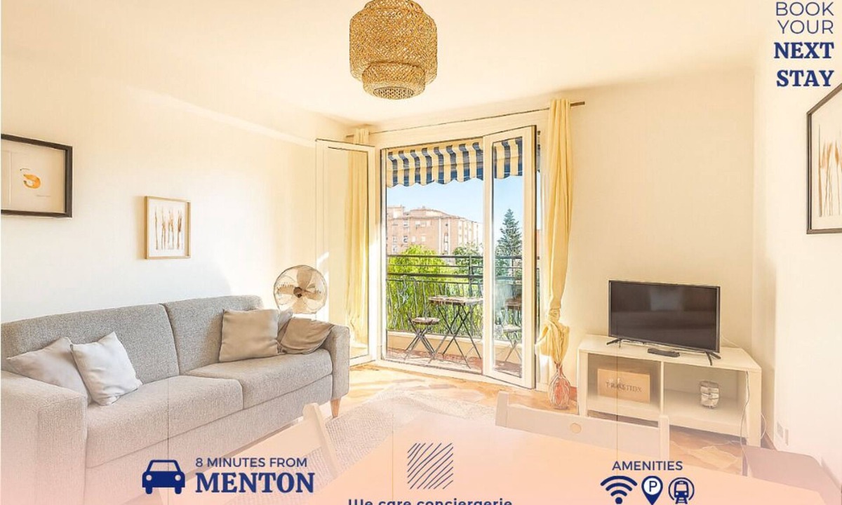 Roquebrune-Cap-Martin Condo | Family 2BR apt, sea view & parking