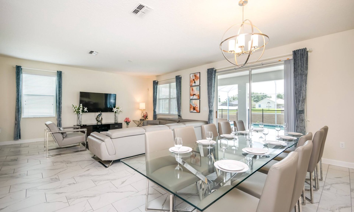 Davenport House | Family-Friendly 9 Bed Game Spa Pool Home at Champions Gate Resort