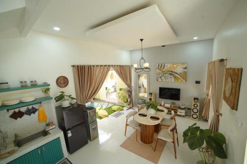 Sleman House | Family Villa in Central Sleman with Playground