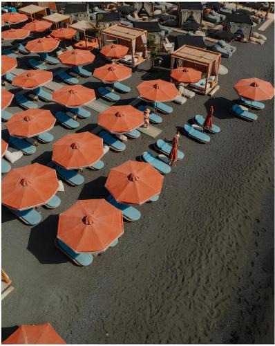 Agios Georgios Hotel | Frati Villas Beachfront