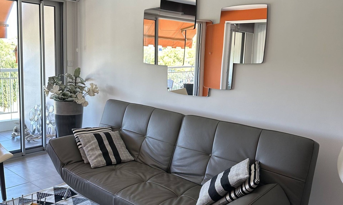 La Napoule Apartment | French Riviera, La Napoule (Cannes): superb 4-room apartment 300m from the beach