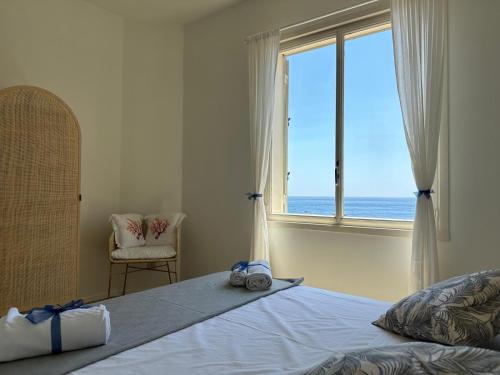 Mazzaro Apartment | FronteMare & MariMare Isola Bella Apartment by Taormina Holidays