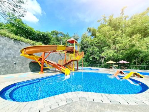 Ambarawa Hotel | Green Valley Resort Bandungan