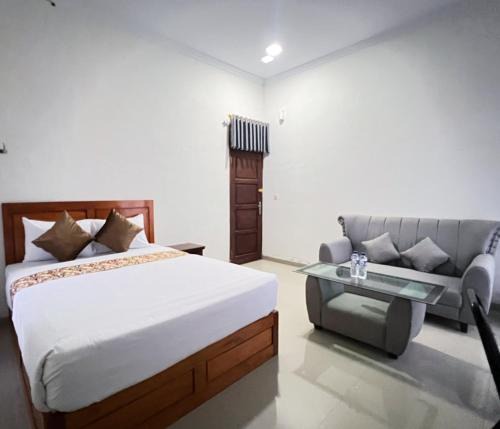 Temon House | Guest House Primitif