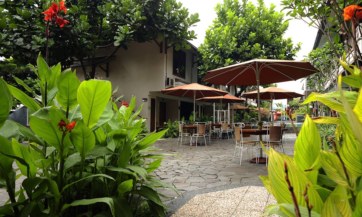Pasteur Hotel | Gumilang Regency Hotel By Gumilang Hospitality