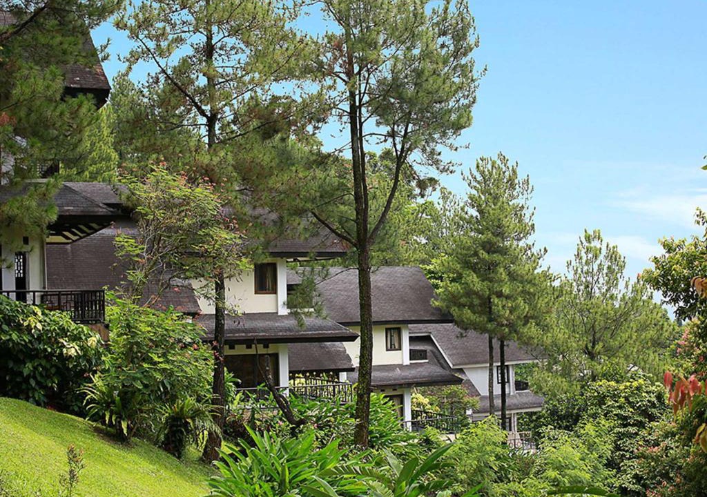Gunung Geulis Resort | Gunung Geulis Cottages managed by Royal Tulip