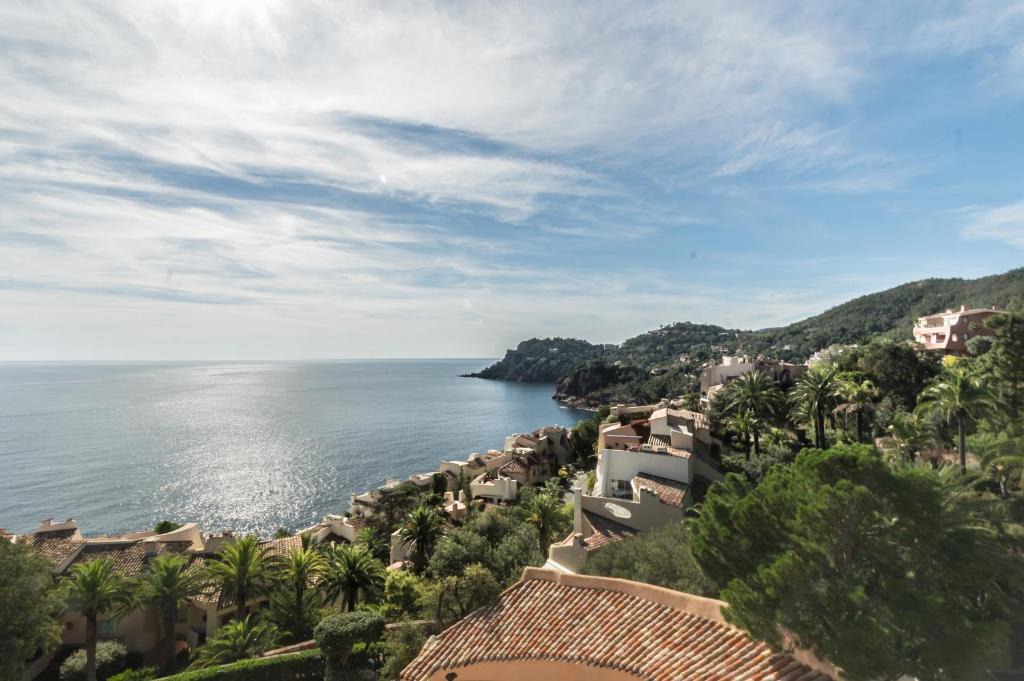 Theoule-Superieur Hotel | Hôtel Club Port La Galère