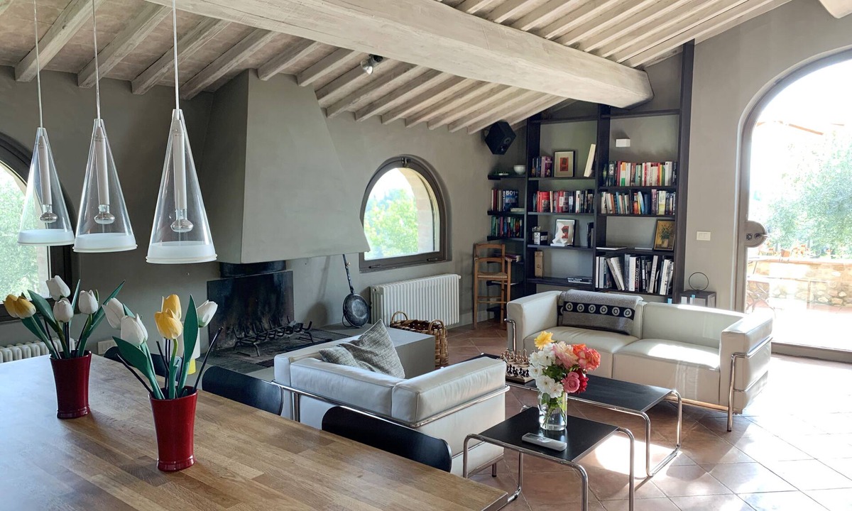 Romita House | High-design farmhouse. Duplex villa for up to 10 guests. 30 min to Florence.