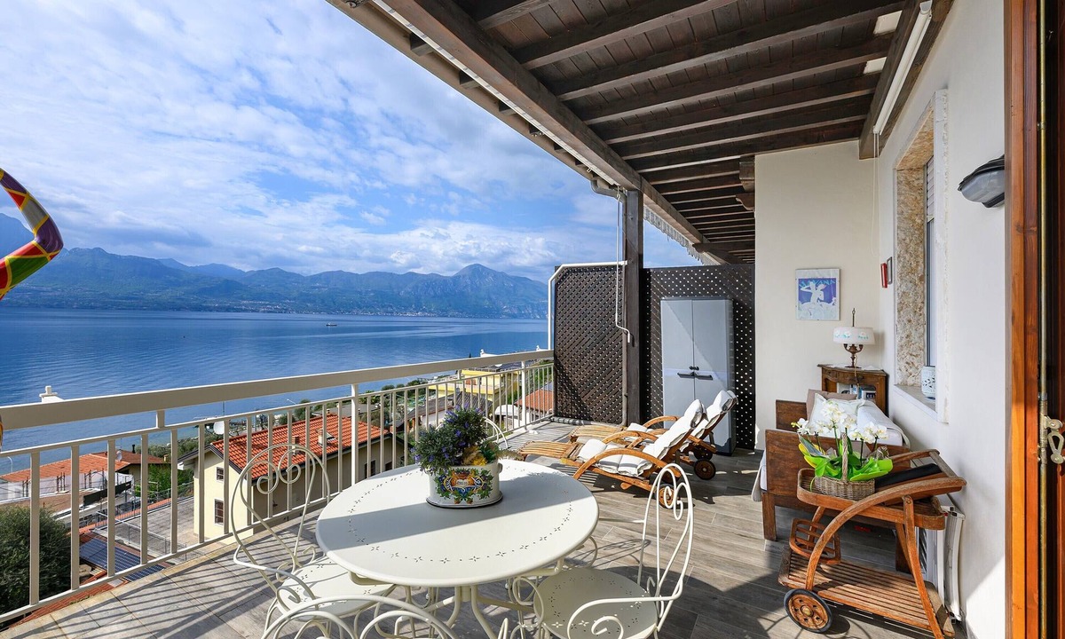 Frader Apartment | Holiday Apartment “Residence La Mignon Romantic” next to Lake Garda