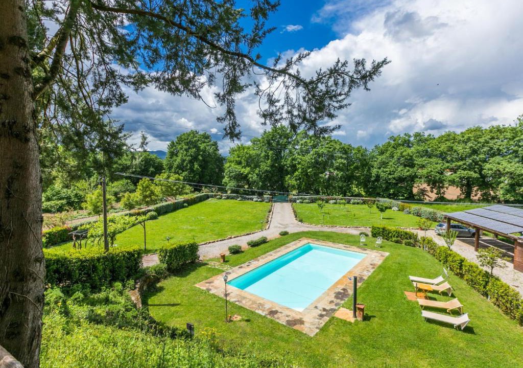 Montevarchi House | Holiday Home L'Orlo del Bosco by Interhome