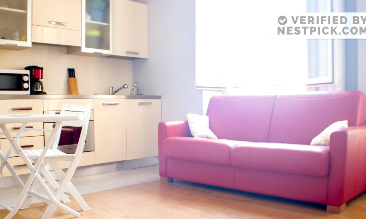 Juan-les-Pins Apartment | Homerez - Beautiful studio for 3 ppl. at Juan Les Pins