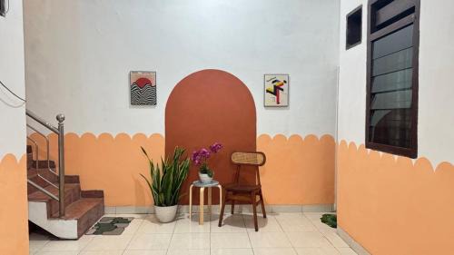 Gubeng House | Homey Guesthouse Gubeng Syariah