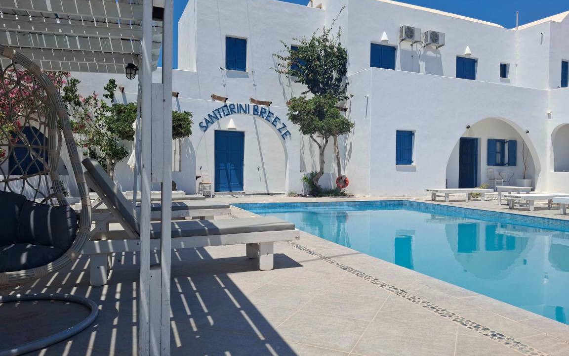 Perissa Hostel | Hostel ∙ 8 guests