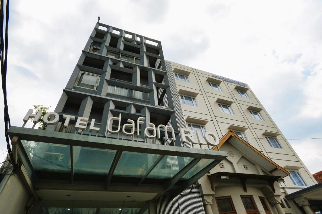 Bandung Hotel | Hotel Dafam Rio Bandung