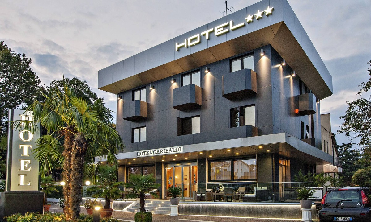 Ponte di Brenta Hotel | Hotel Garibaldi