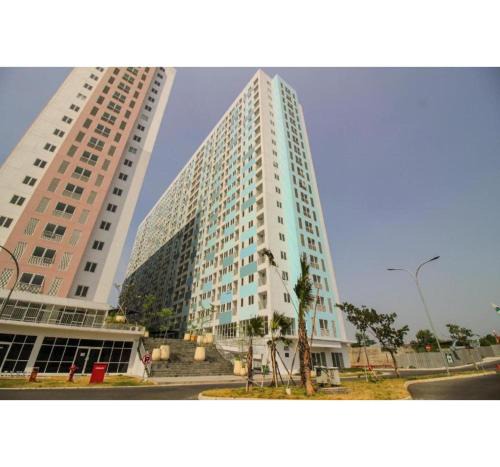 Karawang Hotel | Hotel O Apartemen Grand Sentraland by Mira
