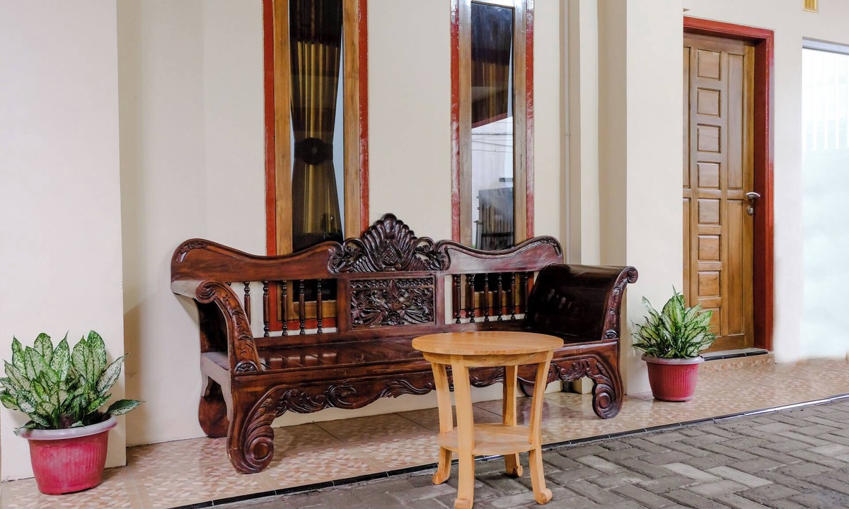 Blimbing Hotel | Hotel O D&a Guesthouse Syariah And Rent Car