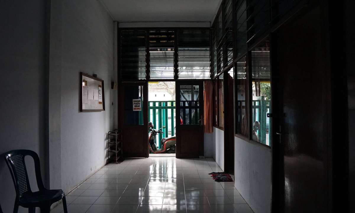 Bondowoso Hotel | Hotel O Yoko Kost Syariah