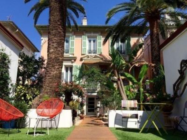 Mantega Hotel | Hotel Villa Rose