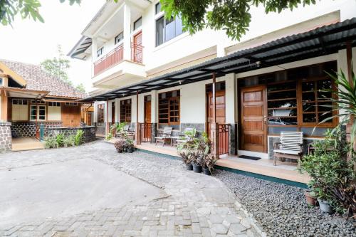Pakem House | Hotel Wismancala Kaliurang