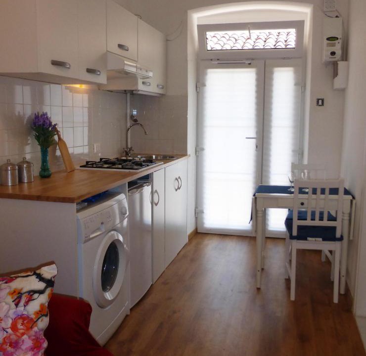 Barriera Vecchia-San Giacomo Apartment | I Gabbiani