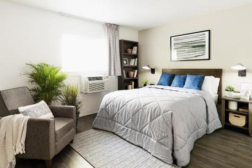 Orlando Hotel | InTown Suites Extended Stay Orlando FL – Presidents Dr