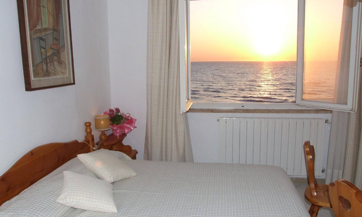 Marina di Castagneto Carducci Apartment | Holiday apartment Marina di Castagneto Donoratico for 1 - 5 persons with 1 bedroom - Holiday apartme