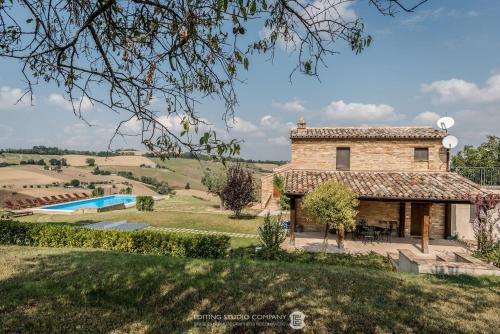 Montegiorgio Villa | Italian Experience-Villa la Dolcevita