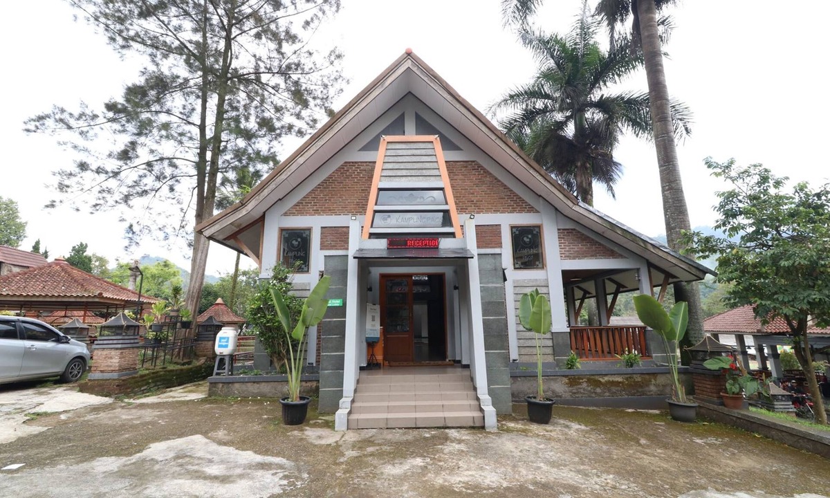 Pasirjambu Hotel | Kampung Pa'go Resort Hotel