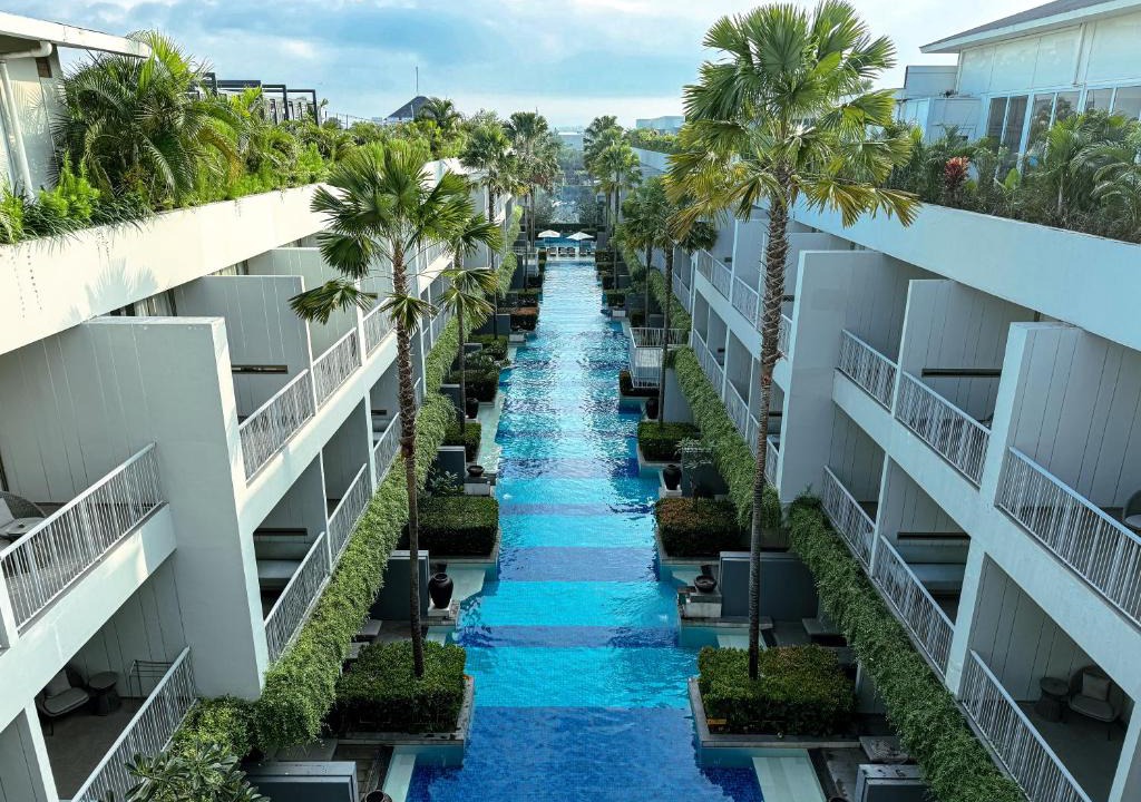 Petitenget Hotel | Kanvaz Village Resort Seminyak