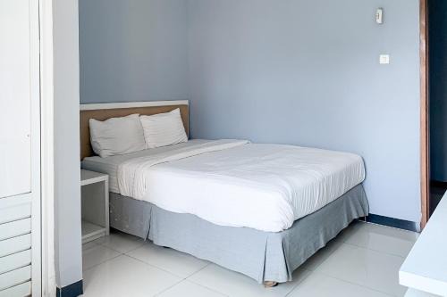 Bandung Hotel | Karins Guesthouse Syariah RedPartner