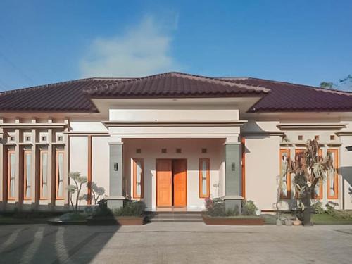 Cigugur Hotel | Kedai Oma Syariah Mitra RedDoorz