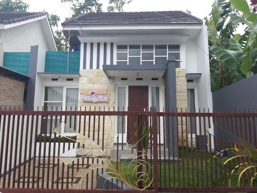 Sidomulyo House | Ken's Villa 8