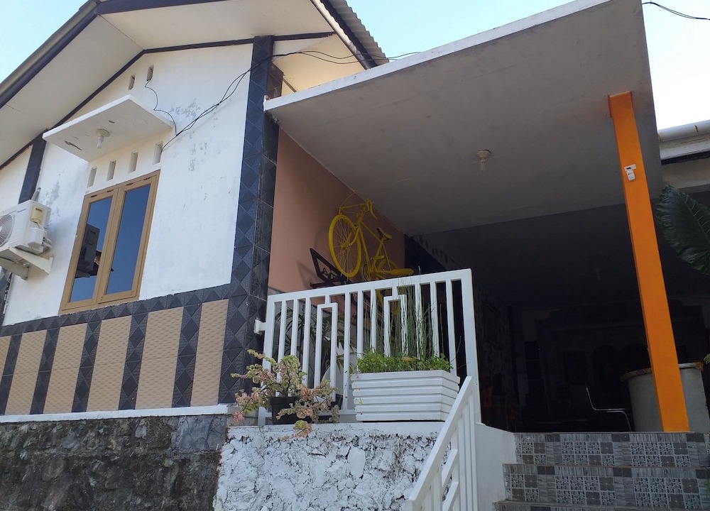 Sabang Hotel | Kenangan Guest House