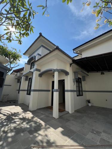Demak House | Kita Home Plamongan Indah