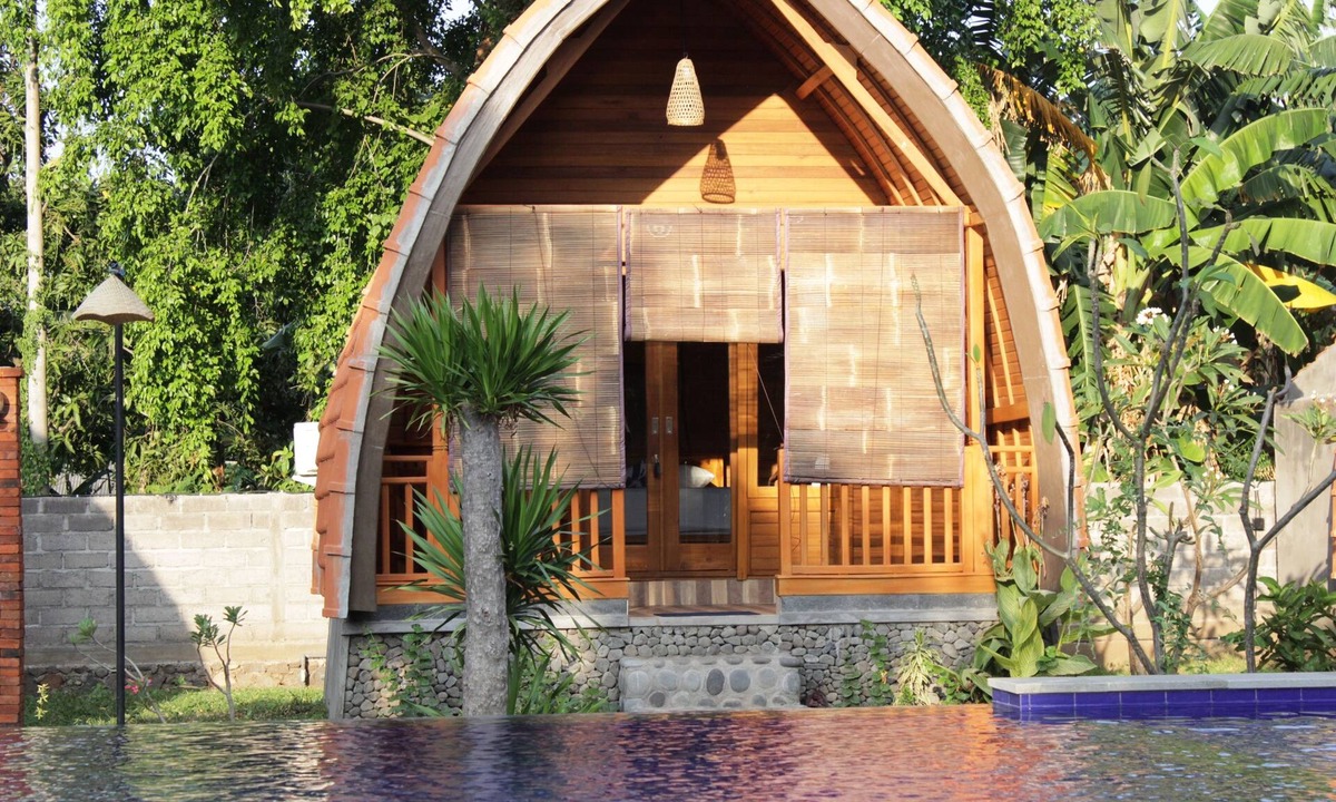 Pemuteran House | Kubu Padi Wooden House