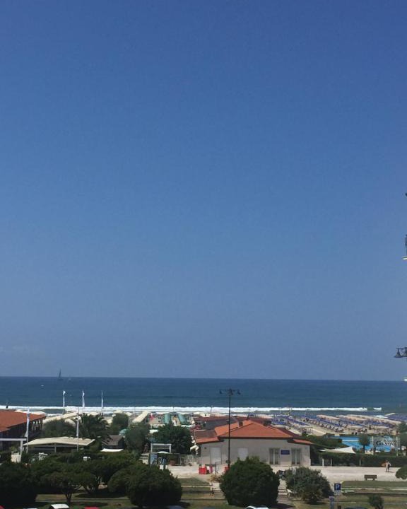 Viareggio Apartment | La camera sul mare